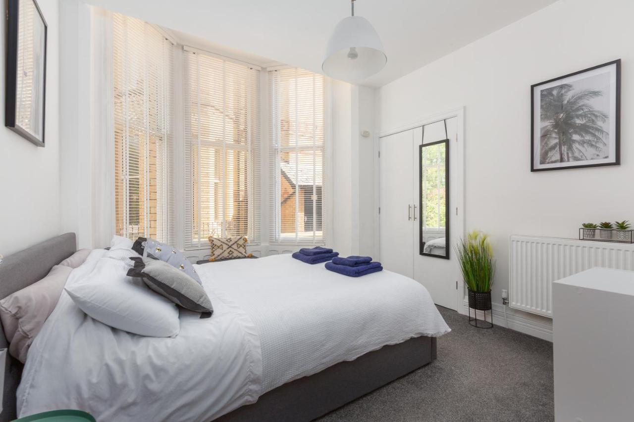 Charles Alexander Short Stay - Clifton Drive Beach Retreat Lytham St Annes Exterior foto